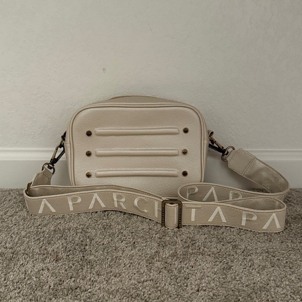 PARCHITA Beige Crossbody Bag with Wide Strap